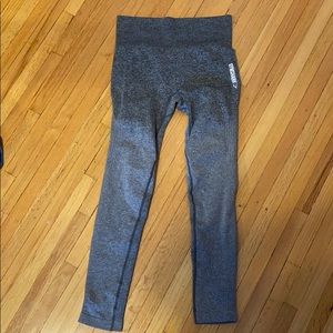Gymshark - Ombre Seamless leggings - Small in Grey